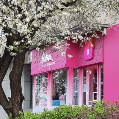 casa cu prajituri exterior cofetarie