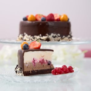 Tort duo cu fructe de pădure - imagine 2