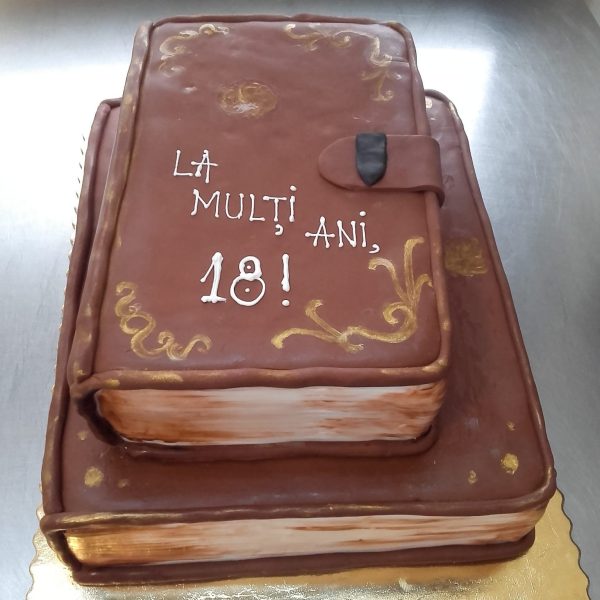 tort cu personaje din filme