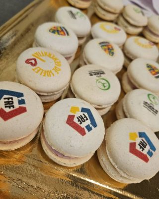 macarons personalizat macarons personalizat